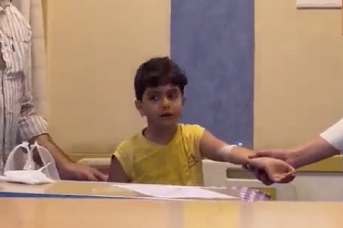 ویدیو فراگیر در شبکه های اجتماعی, فریاد های خنده دار یک بچه از ترس آمپول