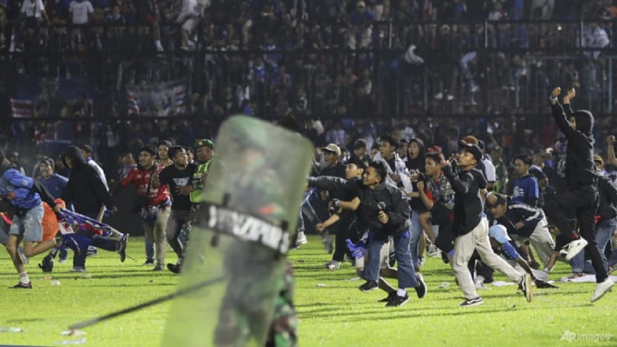 مسابقه فوتبال در اندونزی