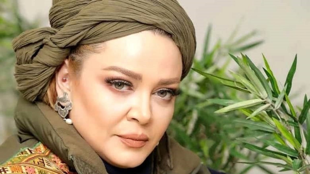تیپ عجیب بهاره رهنما در کنار خیابان [+عکس] - فیگار