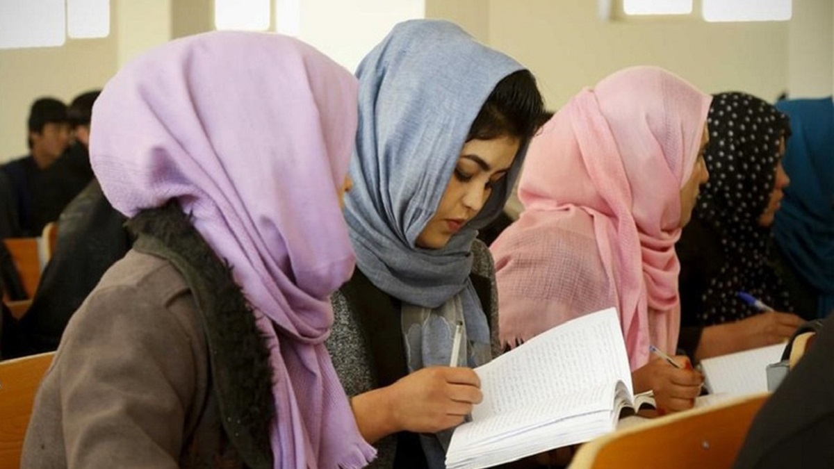 آمادگی ایران برای ورود دختران دانشجوی افغانستانی
