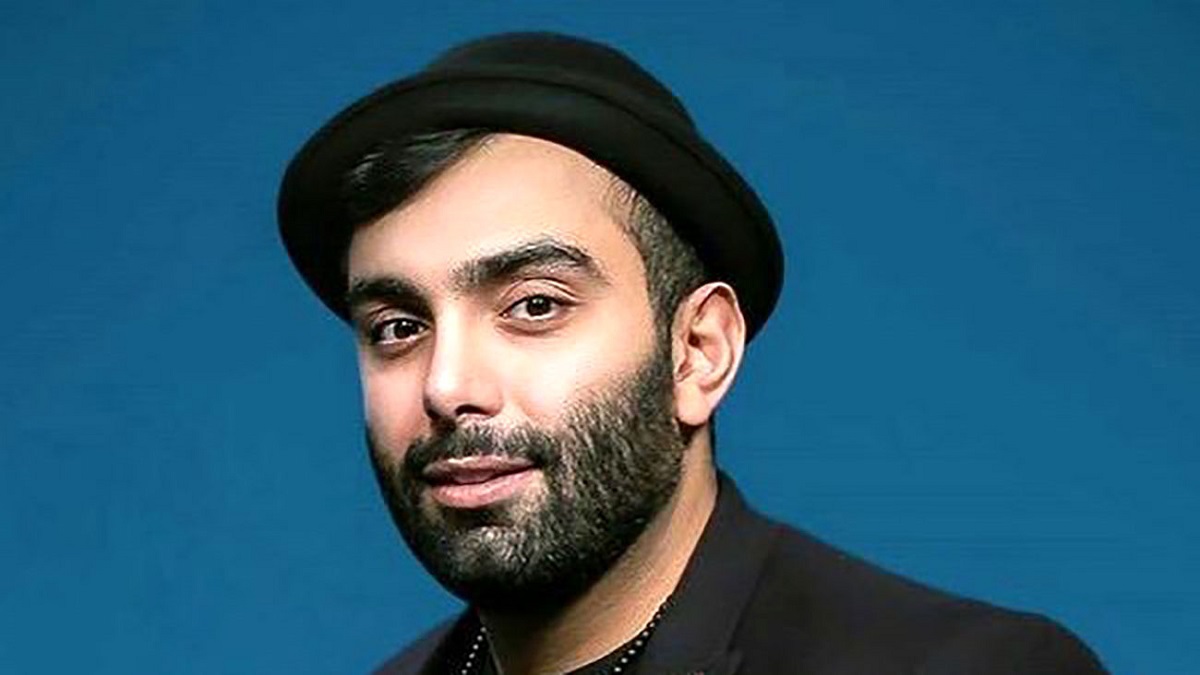 عکس: کمک مسعود صادقلو به مردم زلزله زده خوی