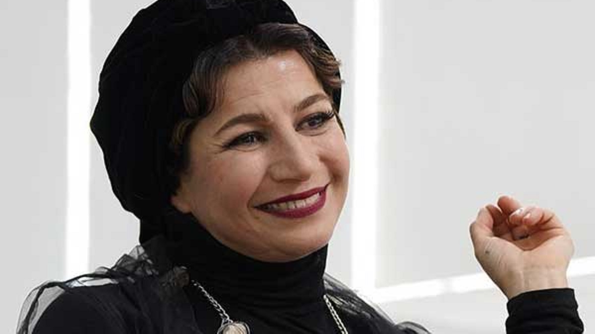 ببینید: استوری لیلی رشیدی در زادروز پدرش +[کشف حجاب لیلی رشیدی در لندن ...