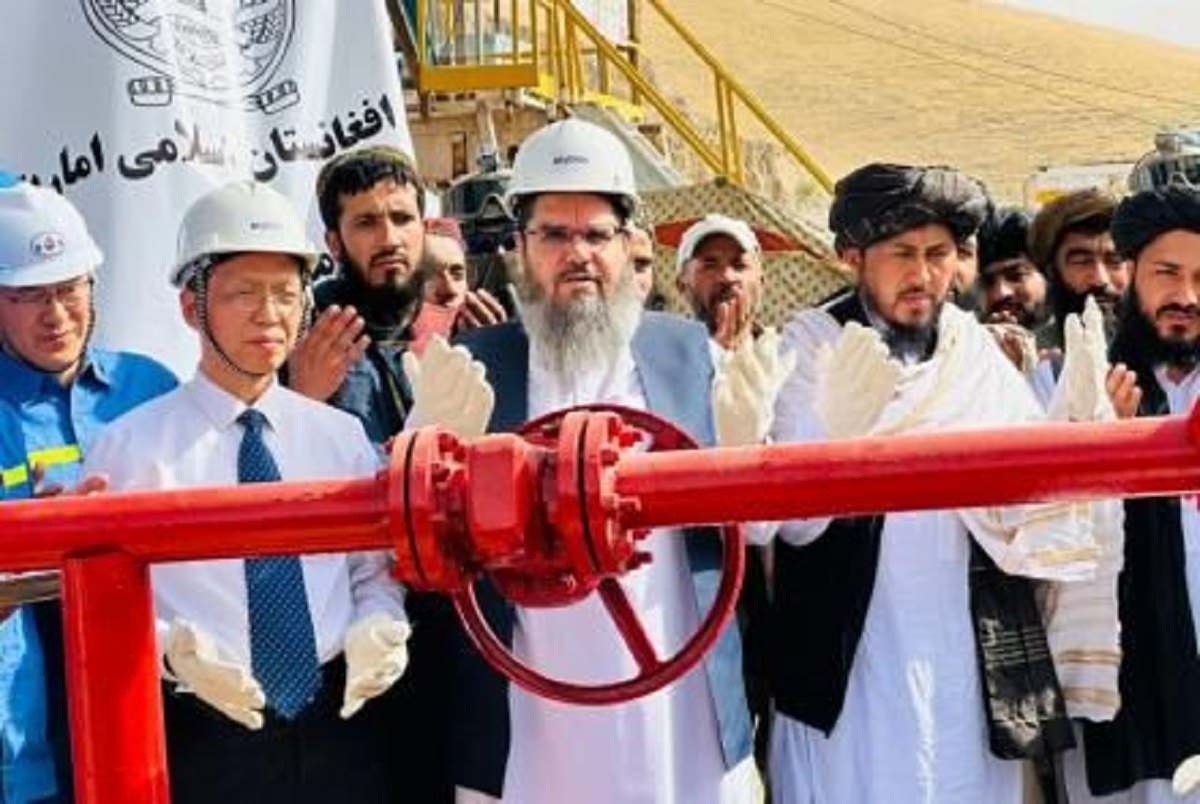 آغاز استخراج نفت توسط طالبان افغانستان