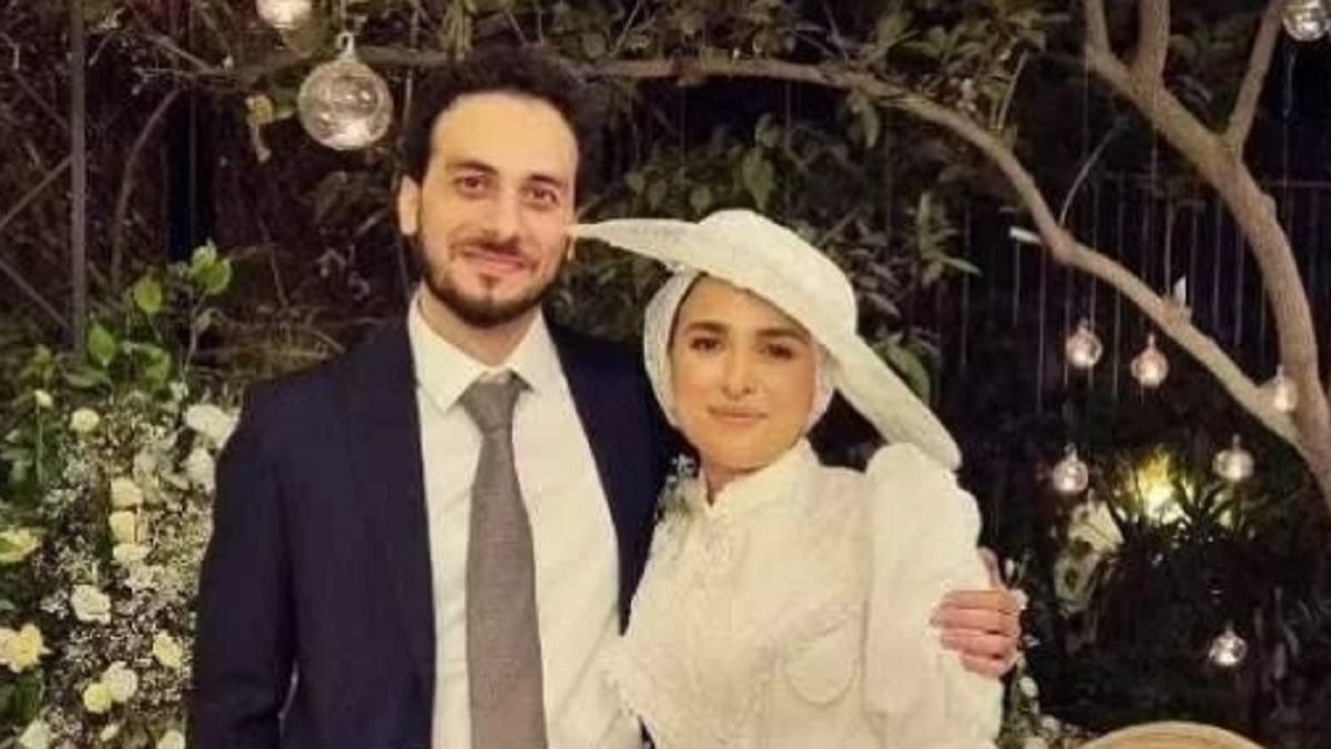تصاویری از آقا داماد و زینب موسوی با لباس عروس