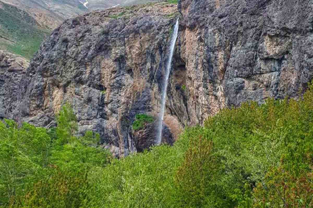 آبشار سنگان یوتراوز