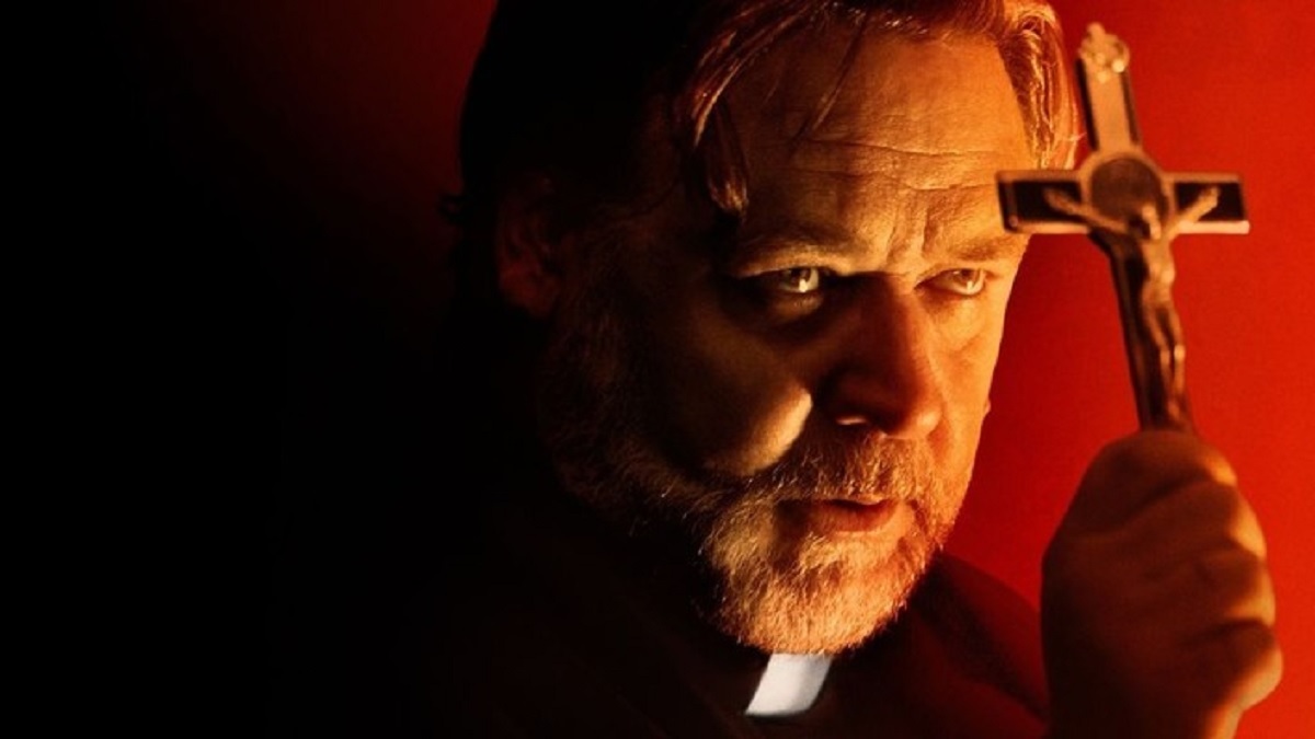 نقد و بررسی فیلم جن گیر (The Exorcism 2024) ؛ فرمان کلیشه دهه 70 با ...