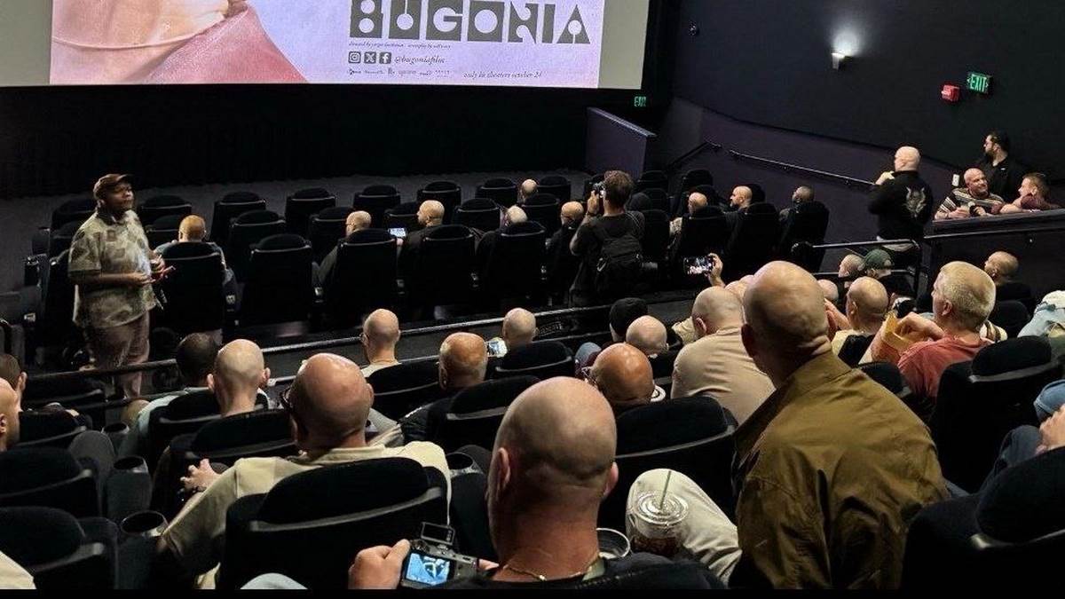 فیلم Bugonia