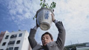 نقد فیلم چاره ای نیست