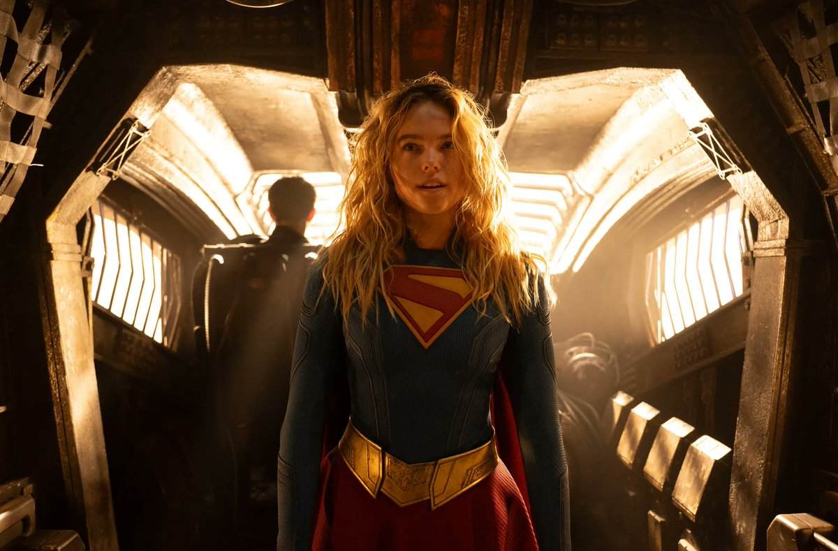 فیلم Supergirl