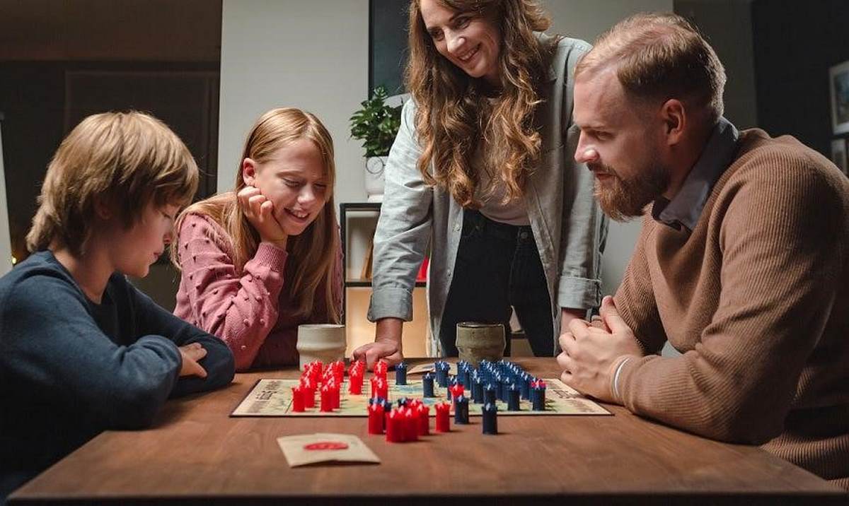 بازی های دسته جمعی بدون وسیله